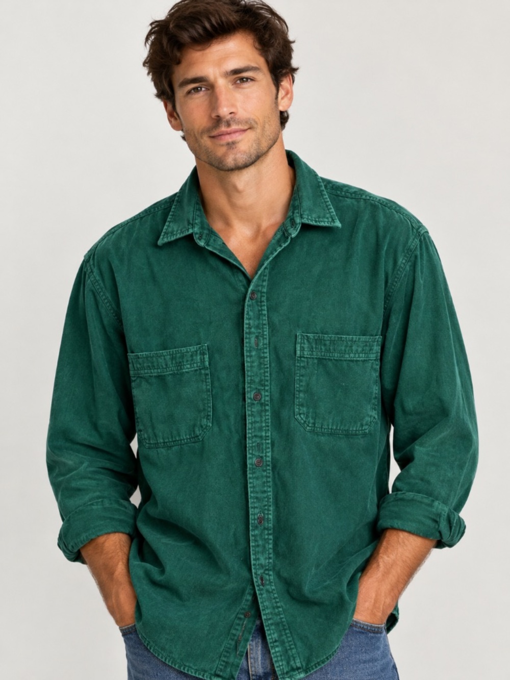 Vintage GAP Men's 100% Cotton Twill Button Down L/S Shirt in Forest Green Large
